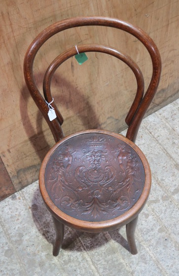 Photo of Jawork Bentwood Kids chair 3